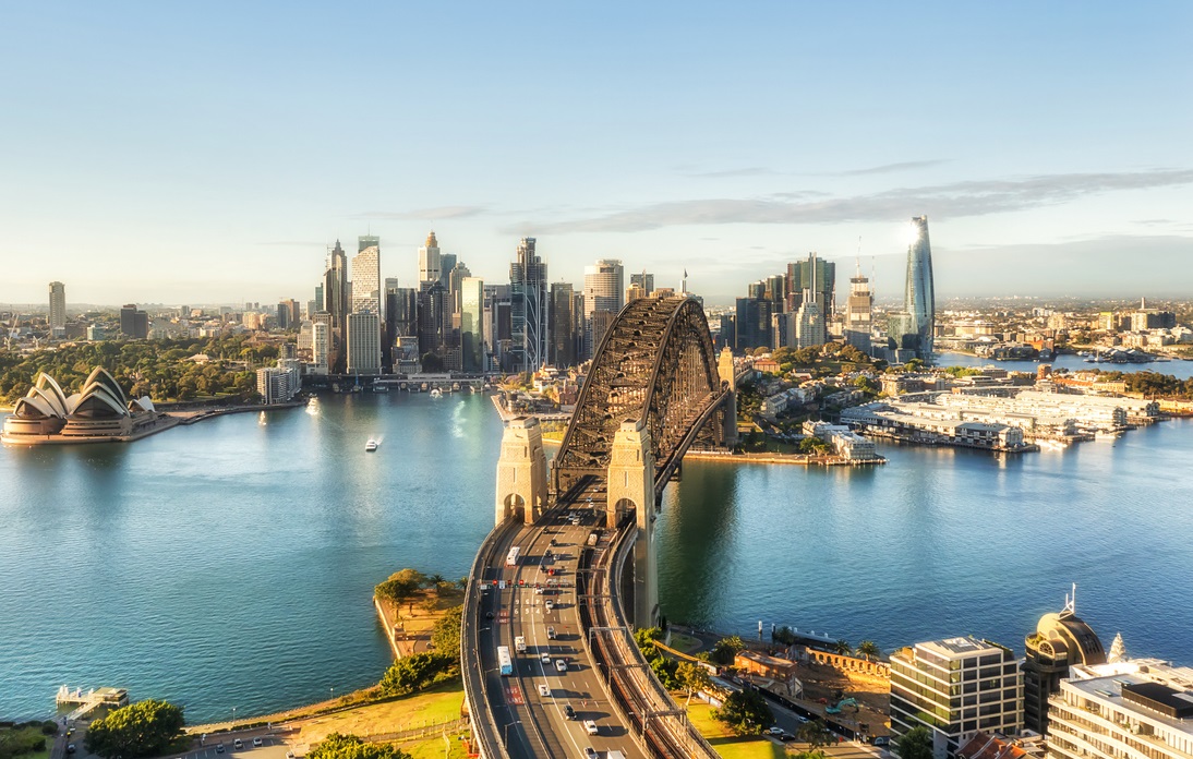 Sydney Harbour Bridge là công trình quan trọng trong giao thông của thành phố Sydney